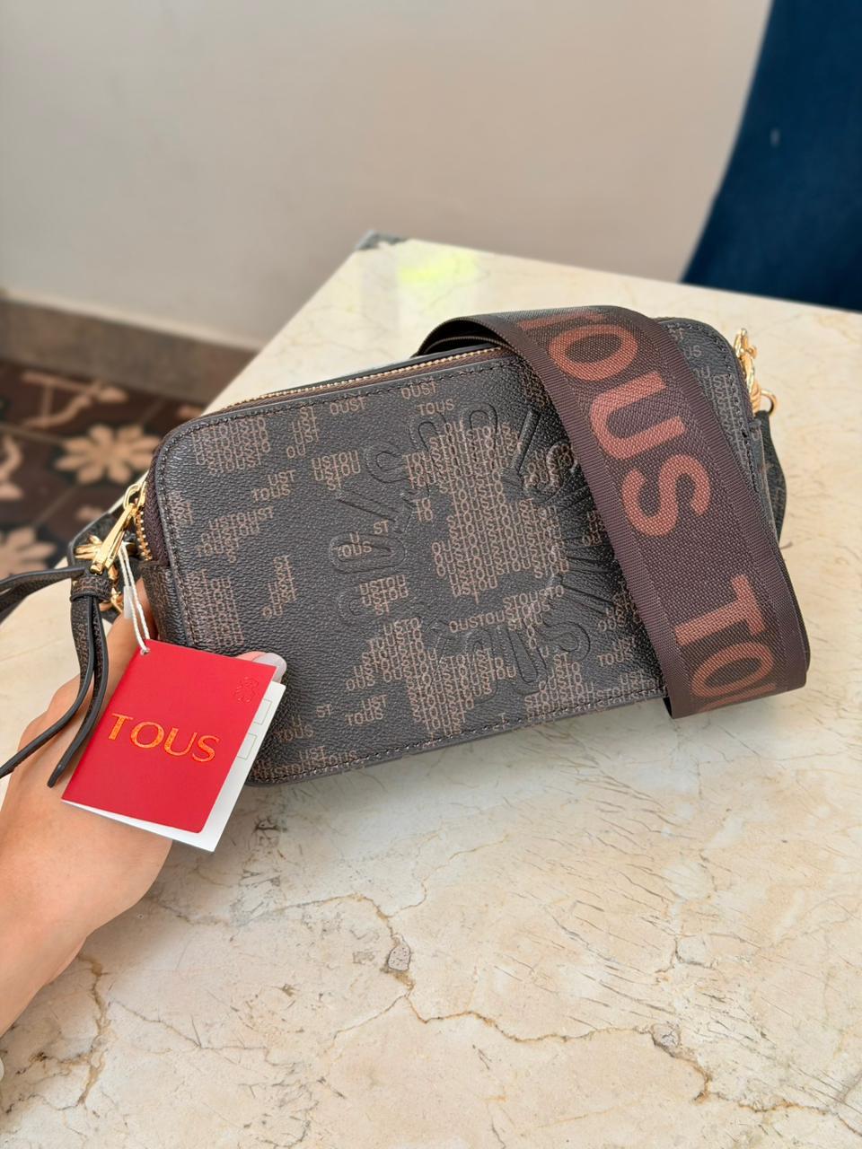 El bolso que transforma cualquier outfit en un look de lujo